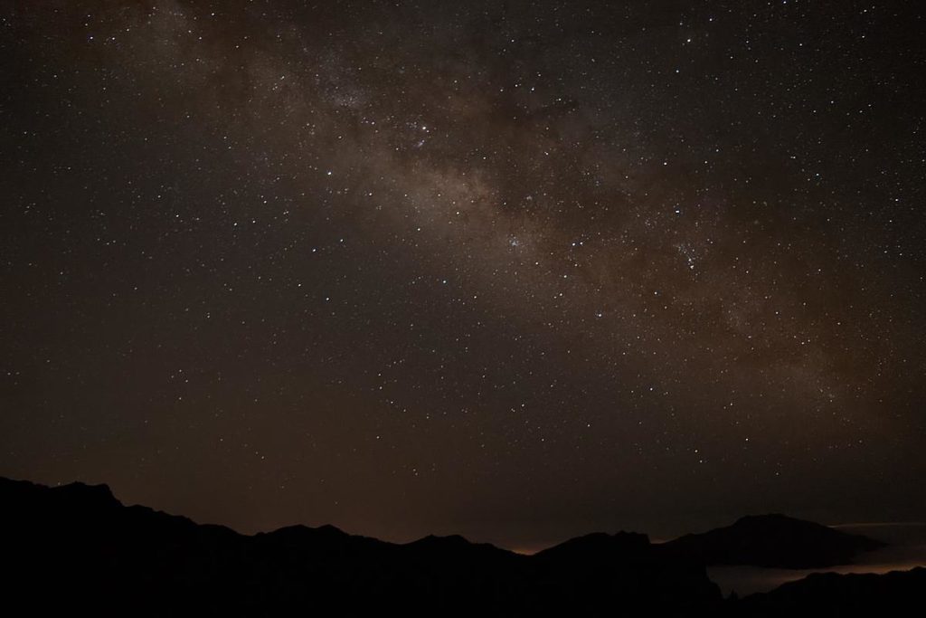 milky way Roque de los Muchachos during messier marathon